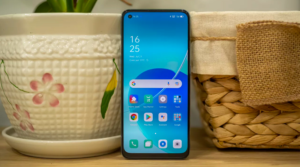 OPPO Reno6 Z 5G - Trang bị màn hình AMOLED OPPO Reno6 Z 5G - Trang bị màn hình AMOLED