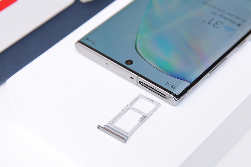 Điện thoại Samsung Galaxy Note 10+ | Màn hình