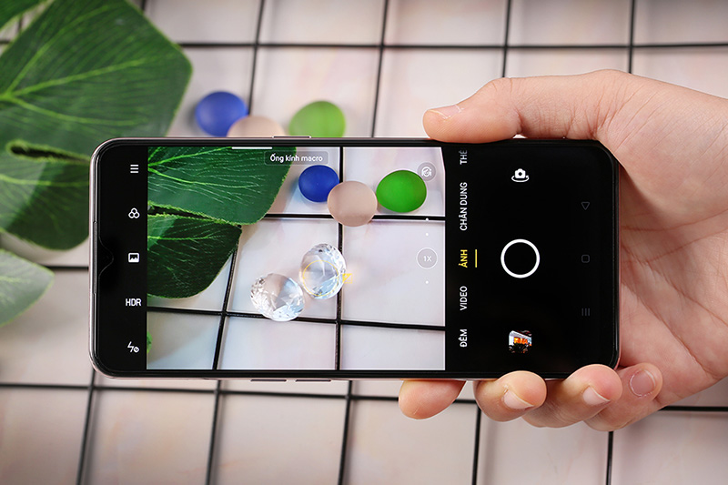 OPPO Reno3 | Giao diện camera sau