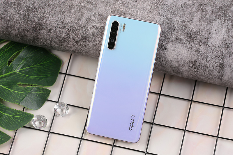 OPPO Reno3 | Thời lượng pin lớn