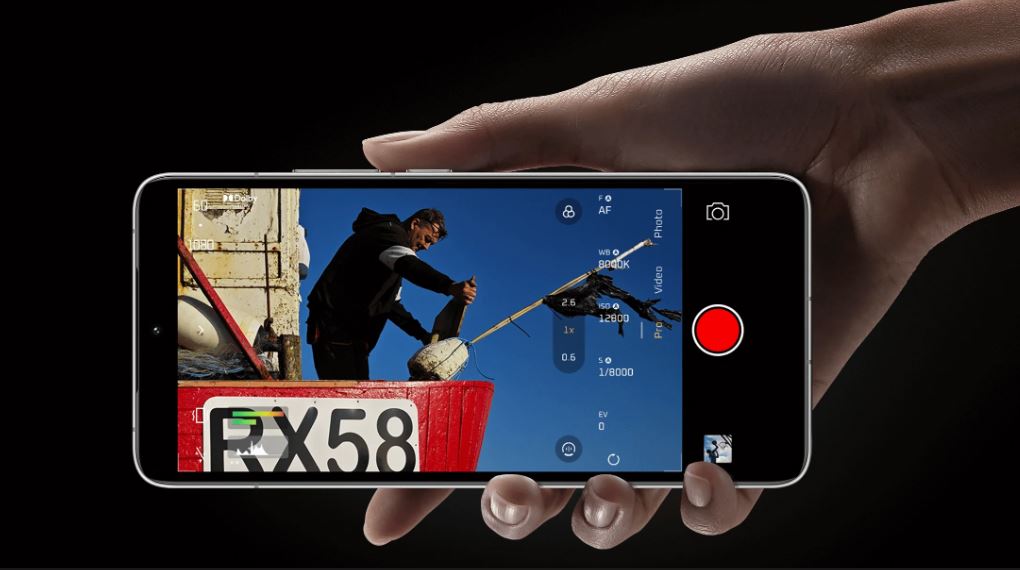 Xiaomi 15 5G 12GB/512GB - Quay sắc nét